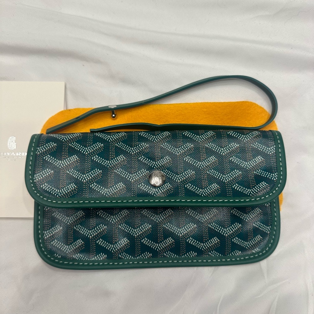 Goyard Pouch